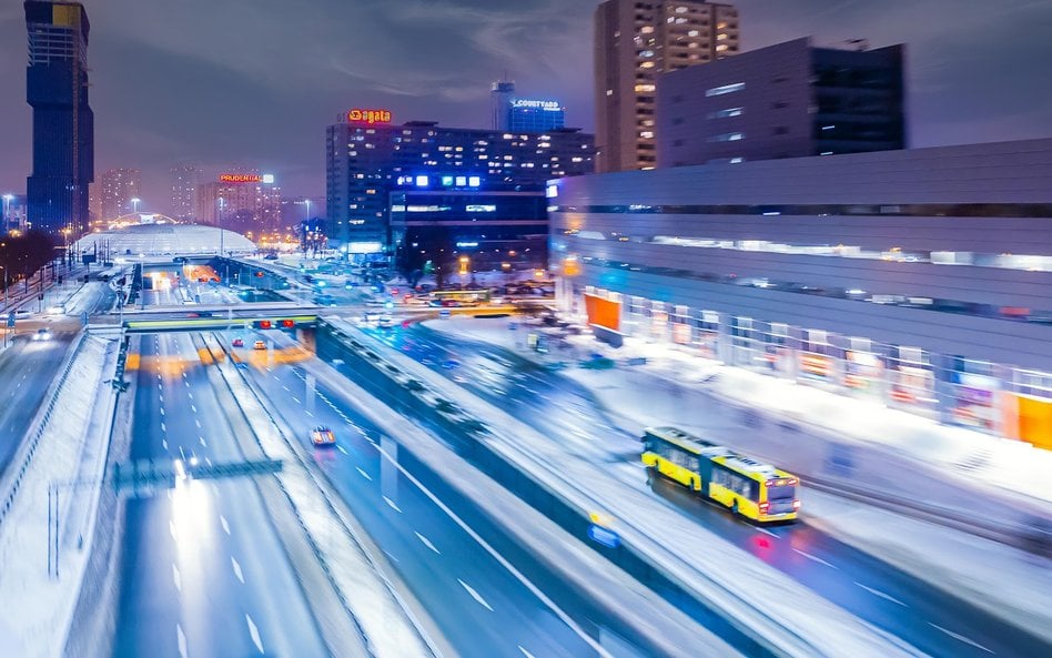 Koniec ery jednego środka transportu. Kongres Nowej Mobilności 2026 stawia na integrację miast, ludzi i technologii