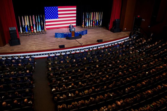 Prezydent USA Donald Trump przemówił do najwyższych rangą amerykańskich oficerów