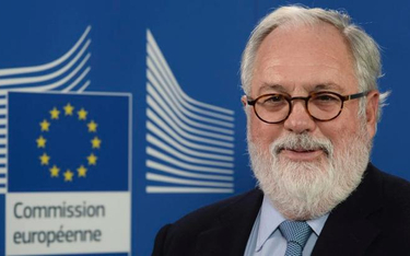 Komisarz UE ds. klimatu i energii Miguel Arias Canete: Musimy być solidarni