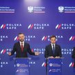 Pełnomocnik rządu ds. SAFE Magdalena Sobkowiak-Czarnecka, wicepremier, szef MON Władysław Kosiniak-K