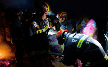 W całonocnej akcji ratunkowej brało udział 700 osób.