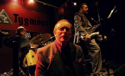 Marek Karewicz – legendarny fotografik, świadek historii polskiego jazzu i rocka, jest także niezrów