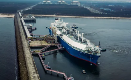 Polska rozbudowała połączenia gazowe z krajami sąsiednimi, wybudowała terminal LNG w Świnoujściu ora
