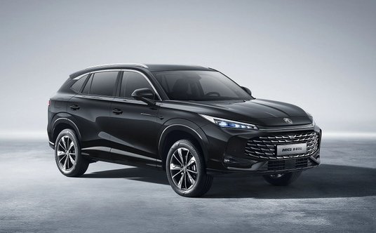 MG HS - cena od 103 800 zł