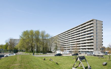 De Flat Kleiburg w Amsterdamie