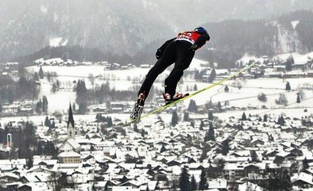 Małysz nad Oberstdorfem. Dziś o 16 pierwszy konkurs. Transmisja w TVP 1 i Eurosporcie