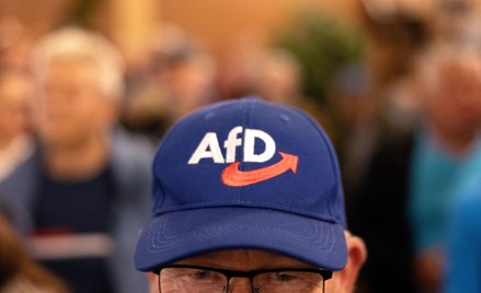 AfD ma już 6-7 punktów procentowych przewagi nad CDU/CSU