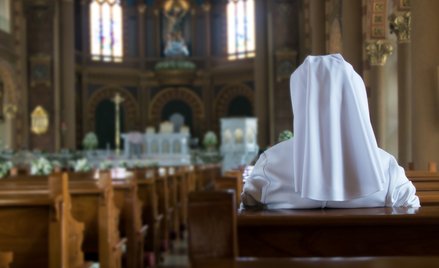Zakonnica szarpała dzieci i straszyła je ogniem piekielnym. Sąd podjął decyzję