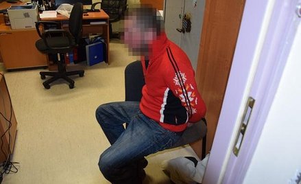 41-letniego Rafała M. podejrzanego o zabójstwo w Nowej Hucie, policjant zauważył na przejściu dla pi