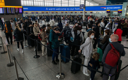 Lotniczy chaos. British Airways wstrzymał sprzedaż biletów