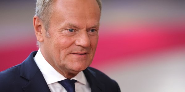 Premier chciał zamknąć sprawę saloniku VIP w trzy dni. Donald Tusk wściekły się na ministrę zdrowia