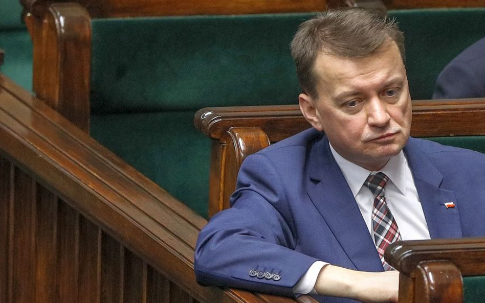 Błaszczak: To Kosiniak-Kamysz upolitycznia samorząd