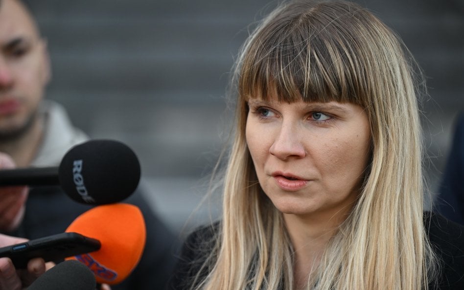Groźby na Instagramie, rasizm w gazecie. Rzeczniczka praw dziecka zawiadomiła prokuraturę