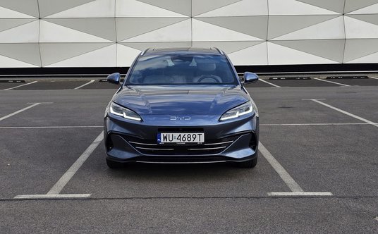 BYD Seal 06 DM-i Touring
