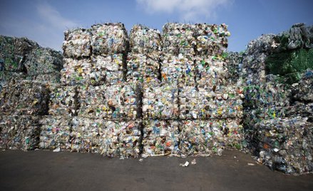 Amerykańskie śmieci zalewają kraje azjatyckie