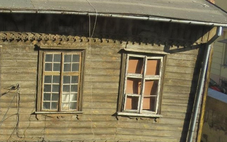 Drugie życie drewniaka Burkego. Remont domu przy Kawęczyńskiej