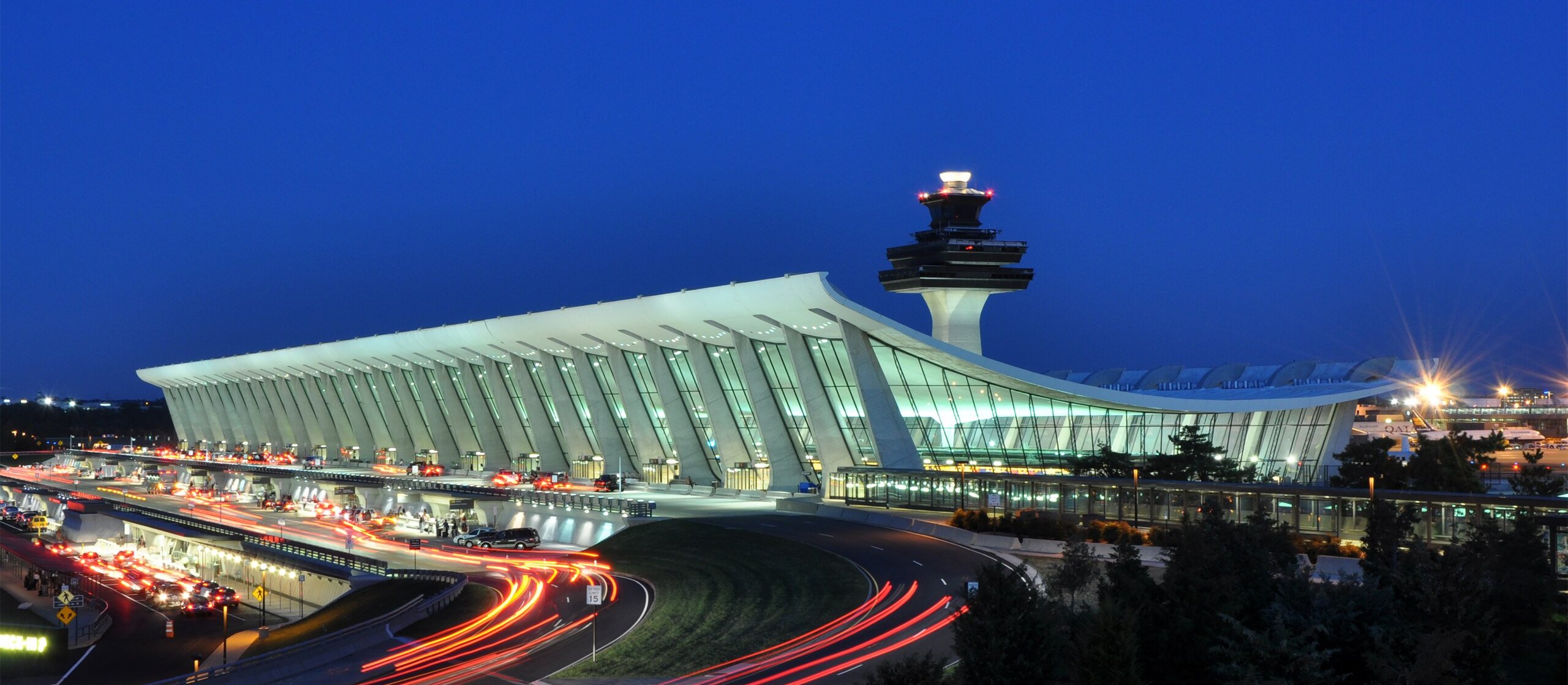 Trump bierze na celownik ikonę modernizmu. „Fatalne lotnisko, zmienimy to”