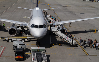 Linie lotnicze mogą mieć kłopoty, jeśli przewoźnicy zapłacą karę nałożoną przez Straż Graniczną