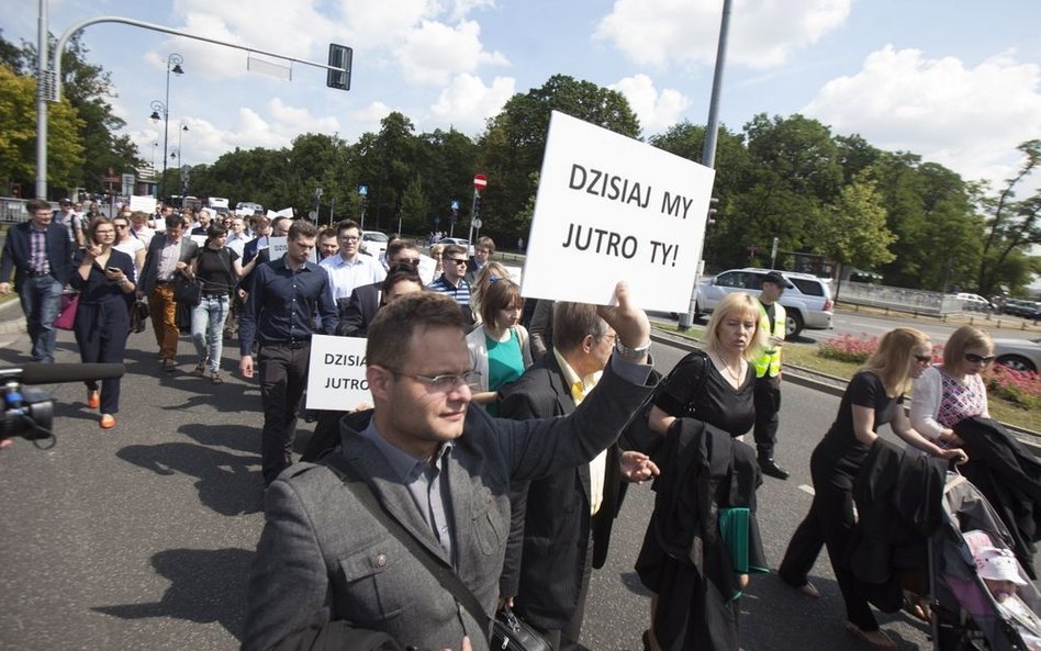 Protest adwokatów w Warszawie.