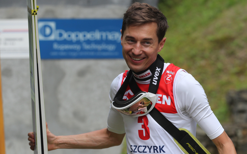 Kamil Stoch sobotnim konkursem w Ruce rozpocznie nowy sezon skoków narciarskich