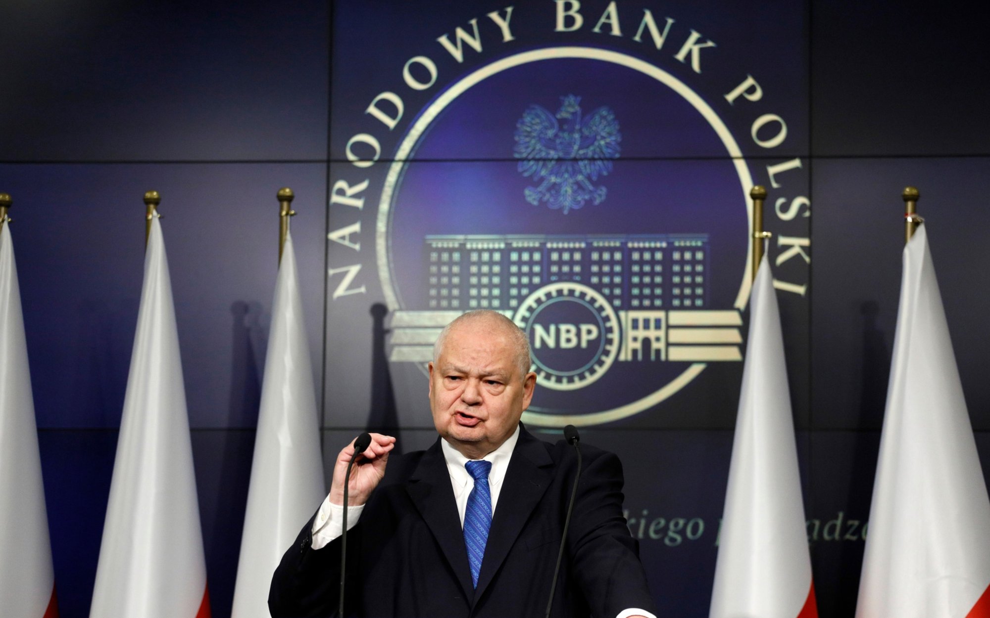 Gołębi zwrot RPP. Rada sposobi się do cięć stóp procentowych
