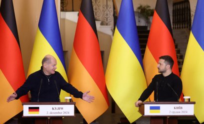 Olaf Scholz i Wołodymyr Zełenski
