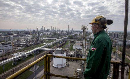 MOL Group: Węgrzy mniej zarobili