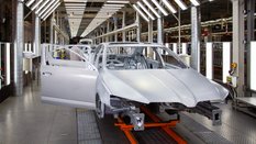 Według firmy doradczej KPMG branża motoryzacyjna, dzięki wysokiemu poziomowi automatyzacji i precyzj