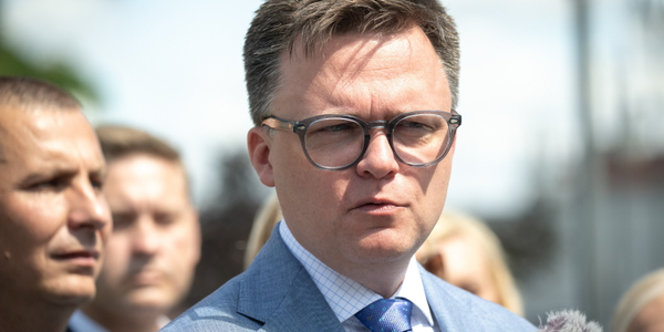 Hołownia chce rekordowych pieniędzy dla Sejmu