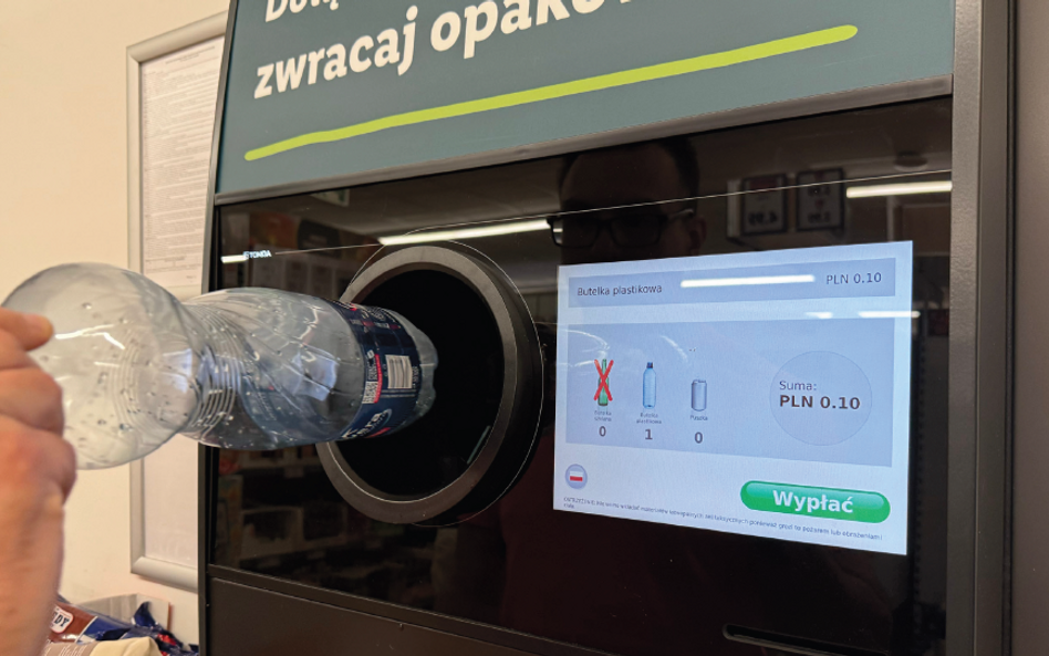 Miliardy wyrzucane na śmietnik.  Polska traci fortunę przez nieszczelny system, a rozwiązanie leży na stole