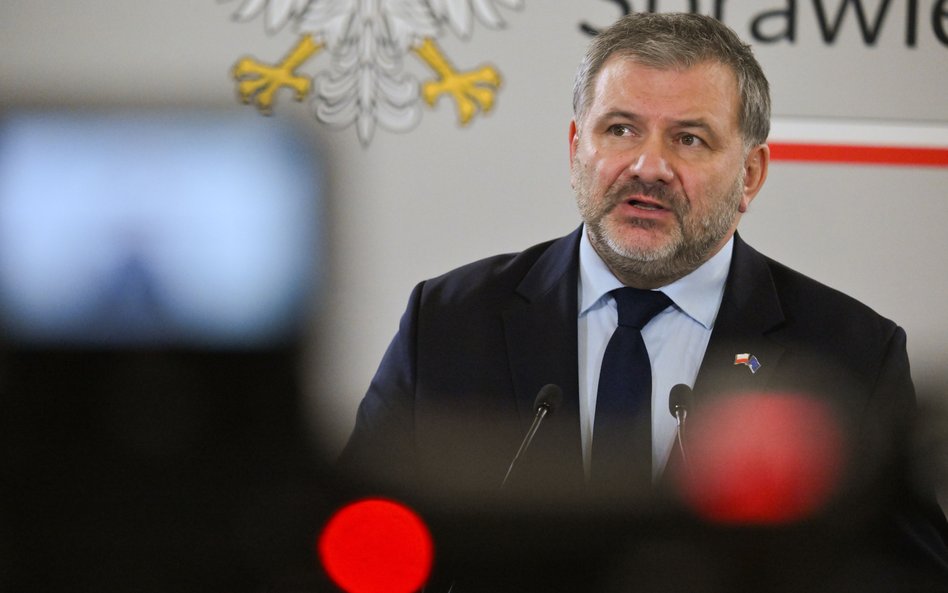 Minister sprawiedliwości, prokurator generalny Waldemar Żurek podczas konferencji prasowej w siedzib