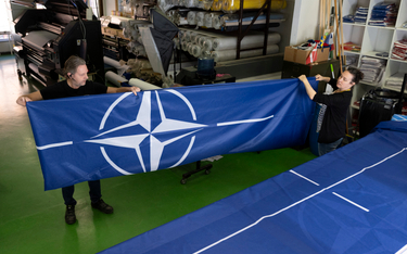 W Szwecji już przygotowano do wywieszenia flagi NATO