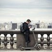Setki tysięcy Rosjan z zakazem korzystania z iPhone'ów z powodu "podsłuchów CIA"