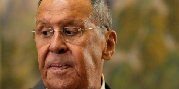 Pope sends top diplomat to Russia for talks with Lavrov