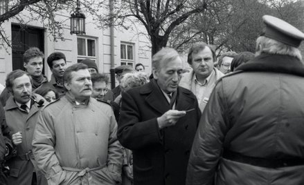 Posłuchaj „Plus Minus”. Michał Przeperski. Nieskończona transformacja 1989-2024