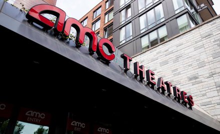 Nowy król memowych akcji na sterydach