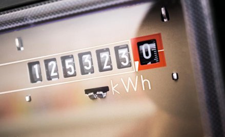URE wzywa firmy energetyczne do korekty wniosków taryfowych
