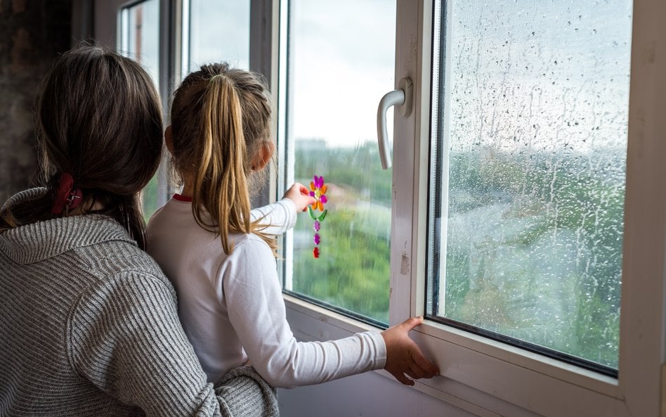 Spadają zaległości w wypłatach w ramach programu „Czyste Powietrze”. Problem jest gdzie indziej
