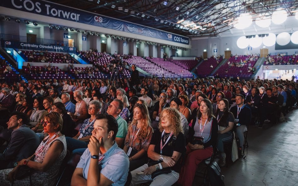 Inauguracja konferencji odbyła się w warszawskiej hali COS Torwar