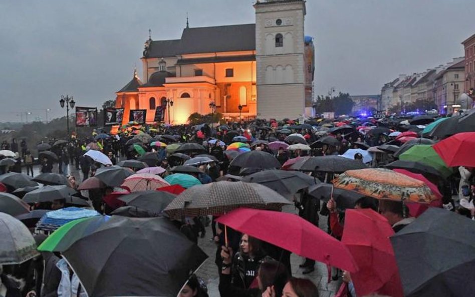 Krzyżak: Z aborcją PiS idzie w wybory