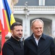 Premier Donald Tusk (P) i prezydent Ukrainy Wołodymyr Zełenski (L) podczas spotkania we Lwowie