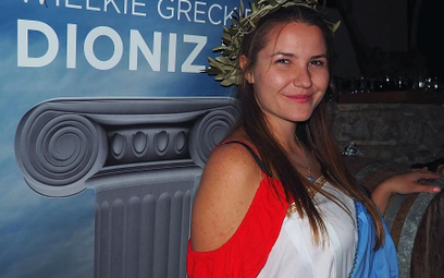 Natalia, jedna z animatorek Grecosa, wcieliła się podczas dionizjów, jak inni uczestnicy, w grecką b
