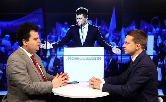 "Nie zaskakuje mnie to, że w tym momencie są wypuszczane takie taśmy, także z nazwiskiem Ryszarda Pe