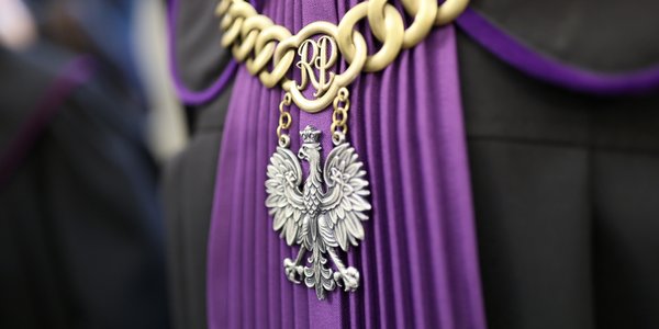 Czy większość właścicieli może sama zdecydować o służebności?