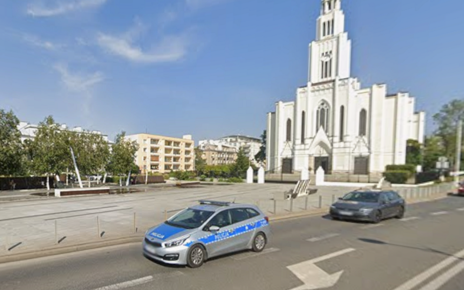 Policja odnotowała w październiku 75 interwencji w rejonie placu Szembeka