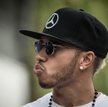 Lewis Hamilton chce być jak Senna