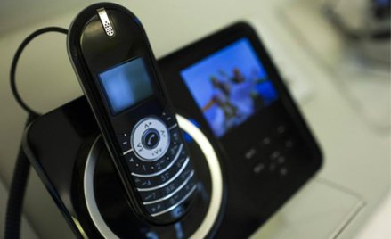 Tchnąć życie w stacjonarną komórkę