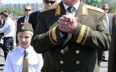 Rodzina Łukaszenków: prezydent Aleksander i syn Kola