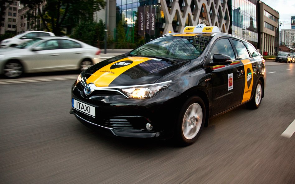 Duże przejęcie w branży taxi. Polska firma konsoliduje rynek