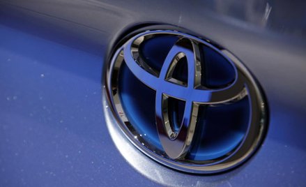 Toyota deklasuje konkurentów